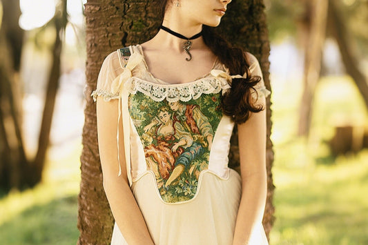 Corset Picks for the Perfect Retro Look