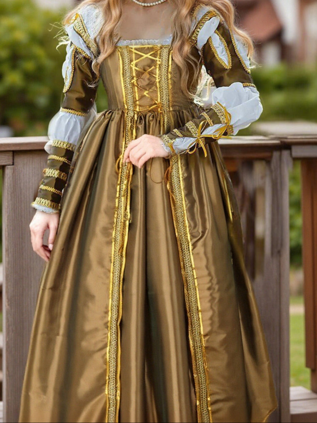 Women's Medieval Renaissance Royal Costume Dress