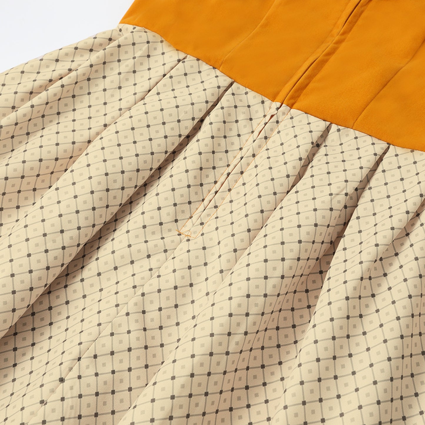 Oktoberfest Orange Vintage Dirndl Dress with Beige Apron
