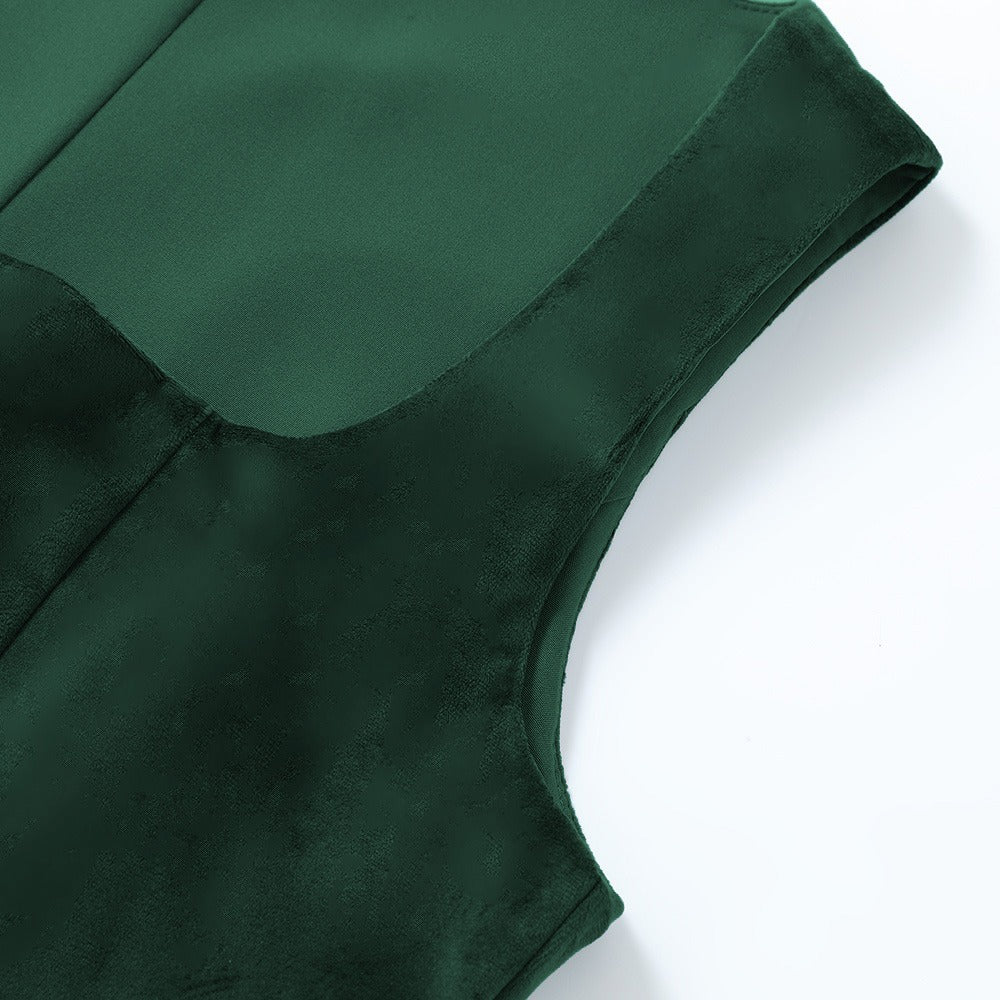 Oktoberfest Women's Deep Green Dirndl Dress with Apron