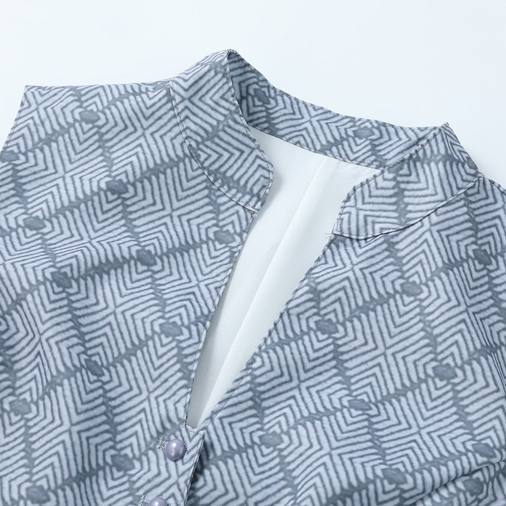 Oktoberfest Gray Elegant Dirndl Dress with Apron