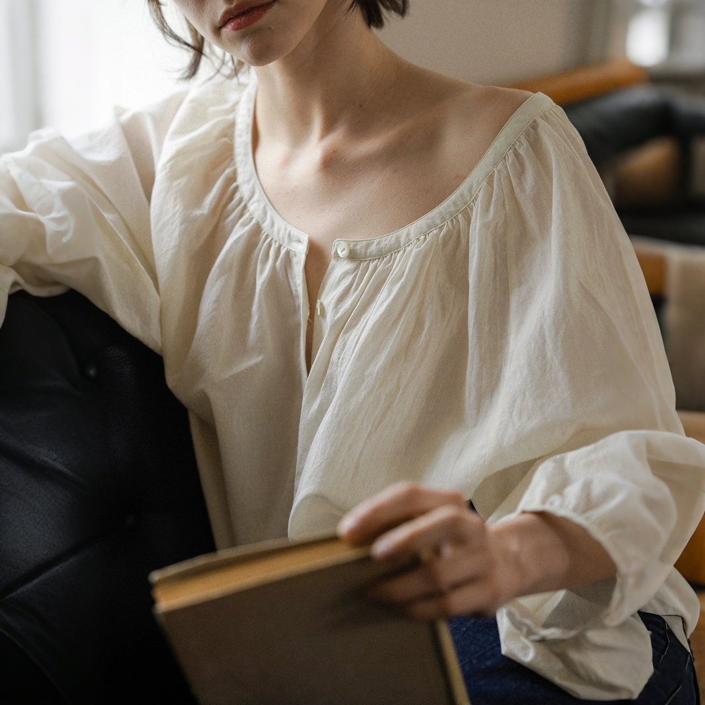 Renaissance Style Loose Design Blouse - Retrorobe