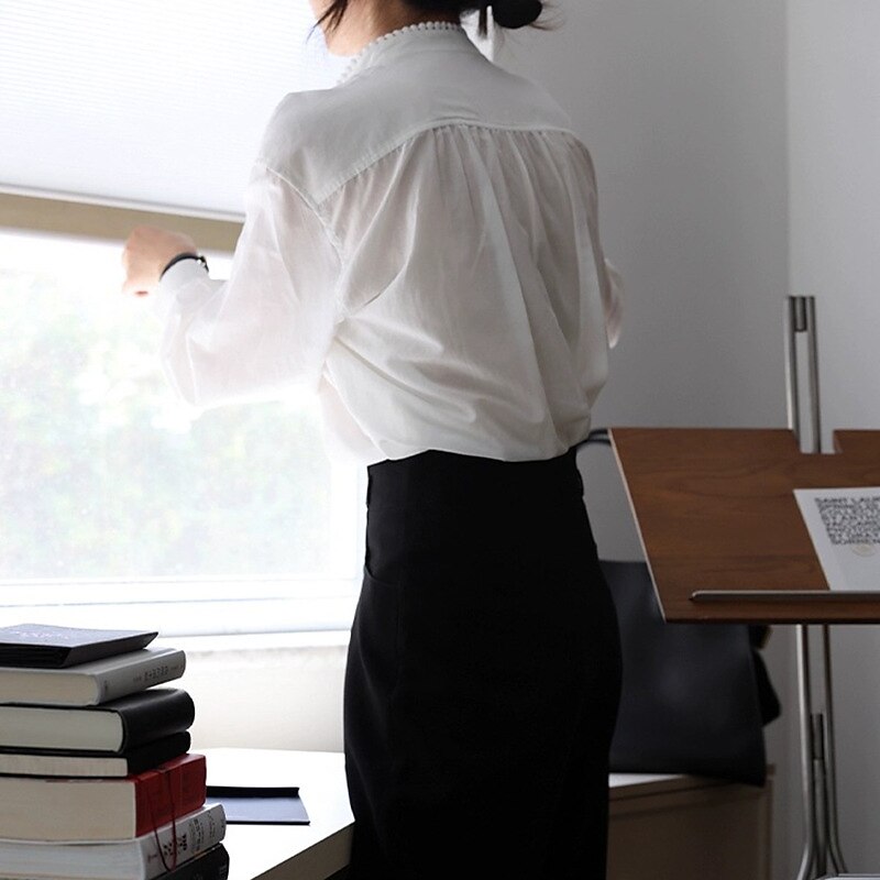 French Minimalist Style Vintage Blouse - Retrorobe