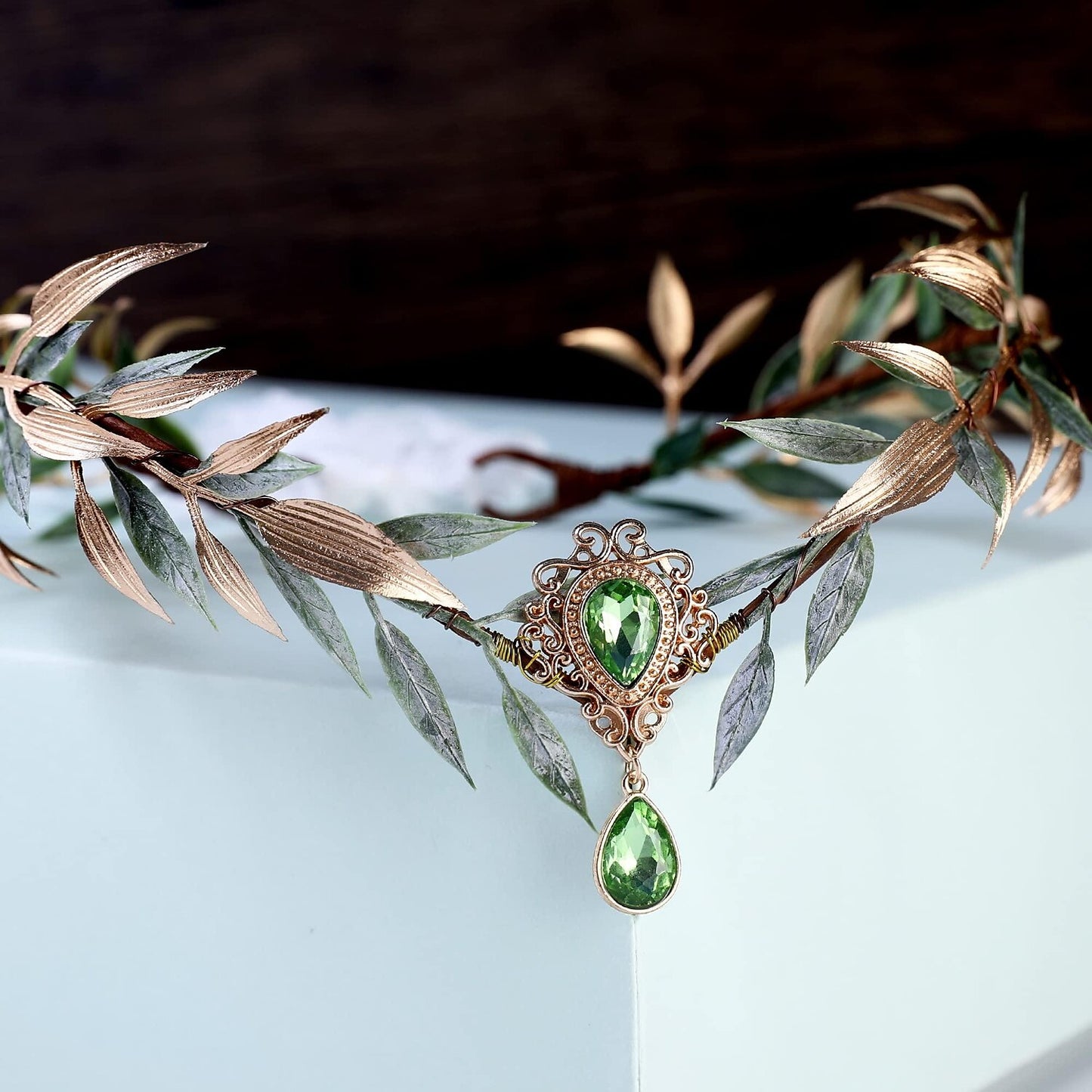 Coiffe de princesse en strass avec feuille de fée