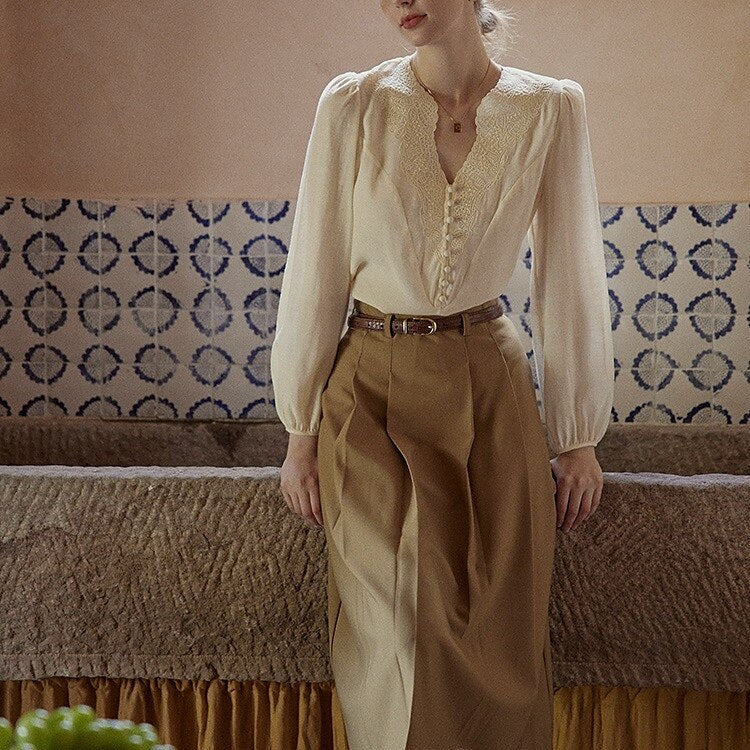 Victorian Style Embroidery Blouse - Retrorobe