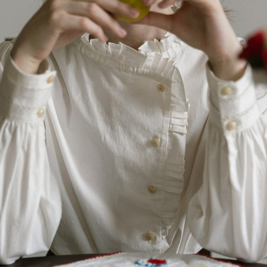 Vintage Cottagecore Style Ruffle Collar White Blouse - Retrorobe