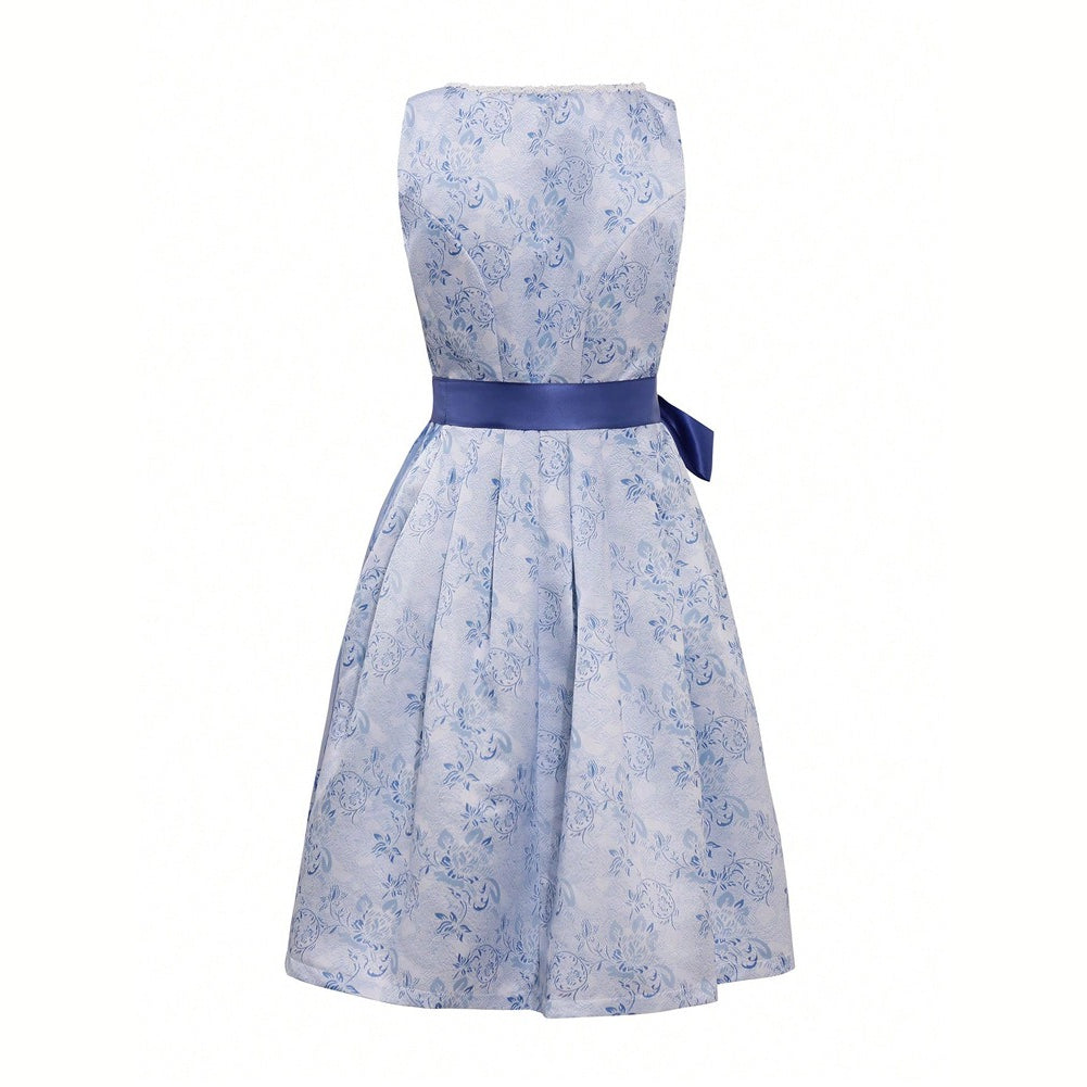 Oktoberfest Elegant Blue Dirndl Dress with Apron