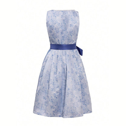 Oktoberfest Elegant Blue Dirndl Dress with Apron