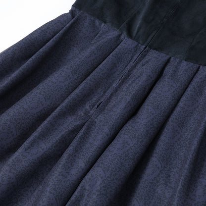 Oktoberfest Navy Blue Elegant Dirndl Dress with Apron