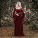 Vestido largo medieval de terciopelo con mangas abiertas
