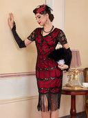 Vestido flapper rojo con patrón de lentejuelas