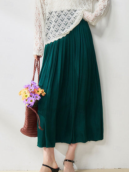 Retro Style Skirt with Pearlized Maxi Hem