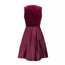 Oktoberfest Burgundy Traditional Dirndl Dress with Apron - Retrorobe