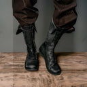 Botas altas medievales con cordones
