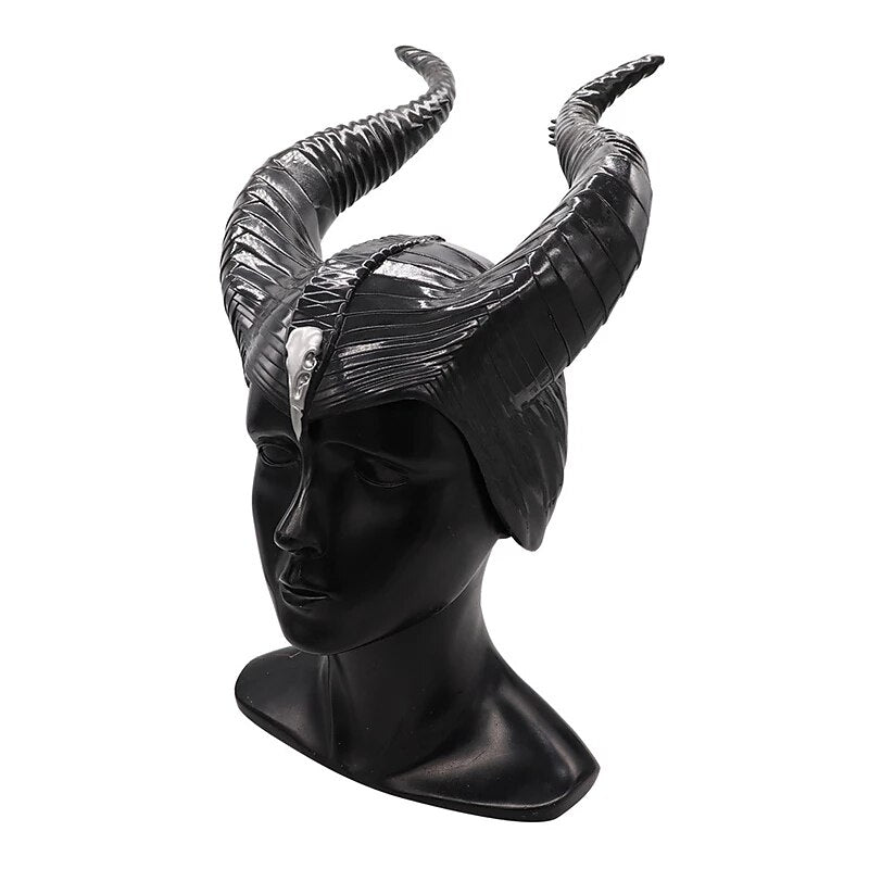 Maleficent 3-Piece Set With Tiara, Shawl And Scepter