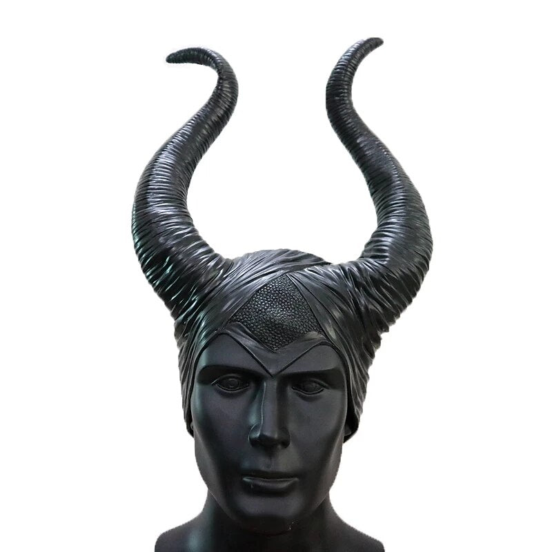 Maleficent 3-Piece Set With Tiara, Shawl And Scepter