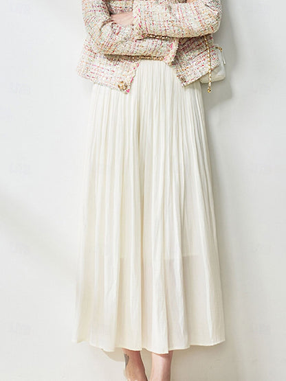 Retro Style Skirt with Pearlized Maxi Hem