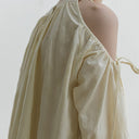 Classic Flowy Pleated Cold Shoulder Blouse - Retrorobe