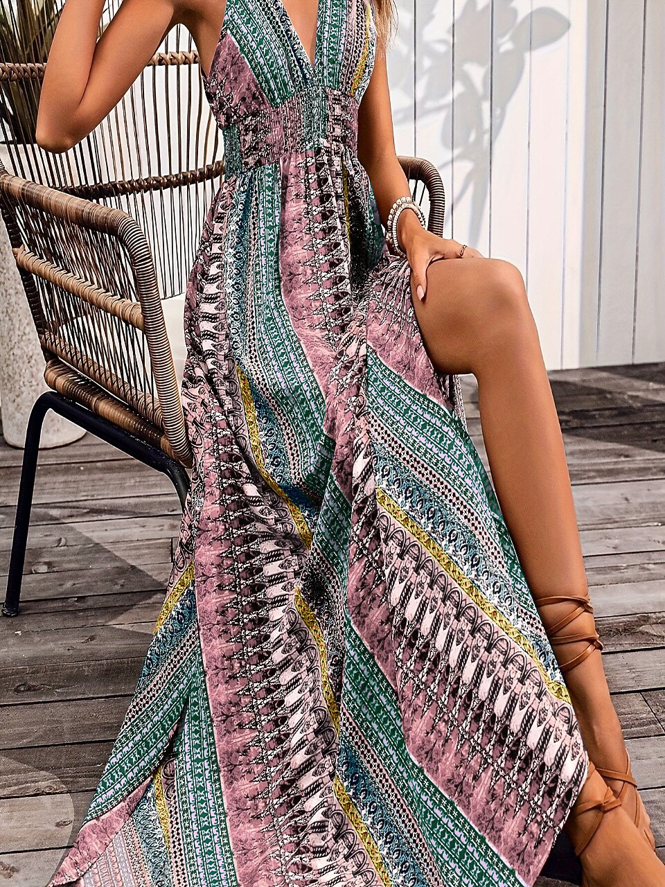 Retro 70s Bohemian Ethnic V-neck Empire Waist Flowy Maxi Dress