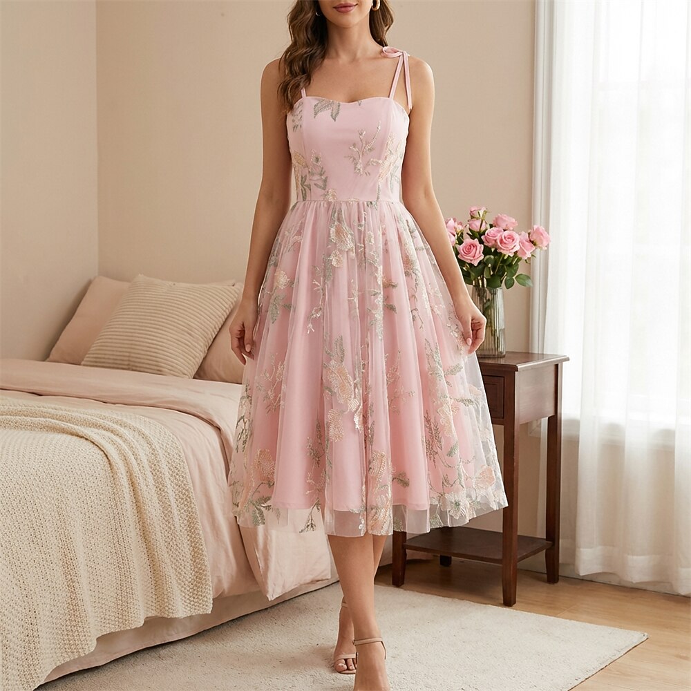 Floral Embroidered Sweetheart Midi Dress