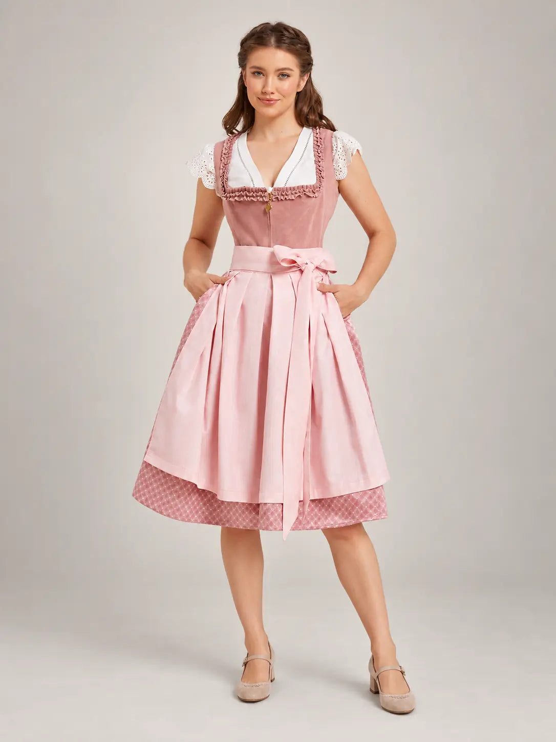RetroRobe women's Oktoberfest dirndl
