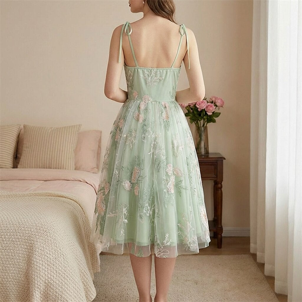 Floral Embroidered Sweetheart Midi Dress