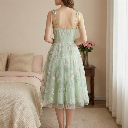 Floral Embroidered Sweetheart Midi Dress