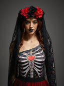 Copricapo da donna gotico in pizzo con rosa e velo scheletro per Halloween