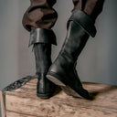 Botas altas medievales con cordones